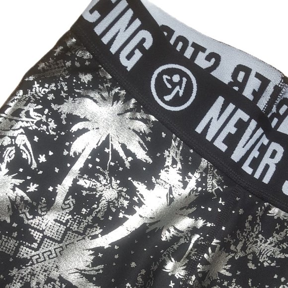 Never Stop Shinin' Legging for Women Size XS Black and Silver - Picture 3 of 5
